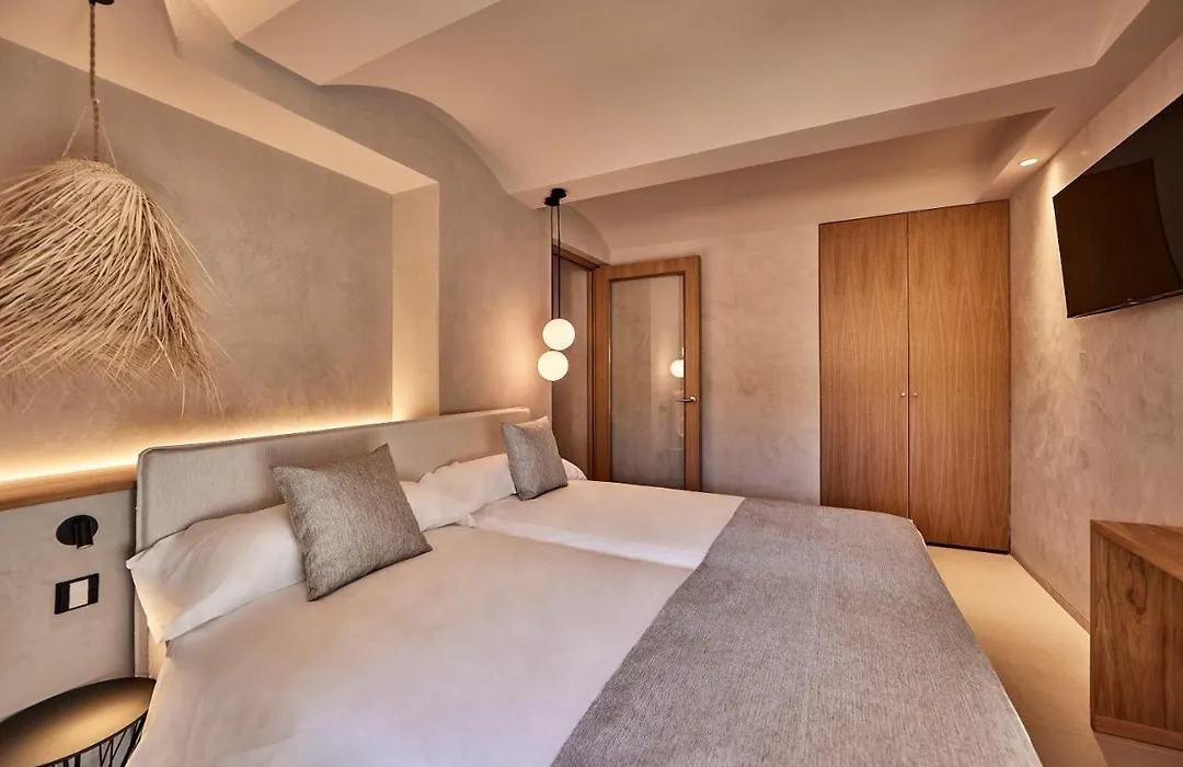 Joe'S Gomila Boutique Hotel-1